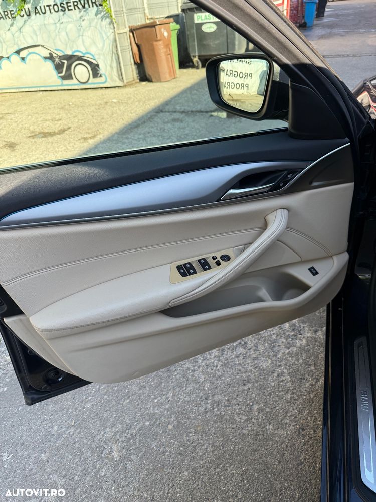 BMW Seria 5 520d Efficient Dynamics Edition Aut. - 18