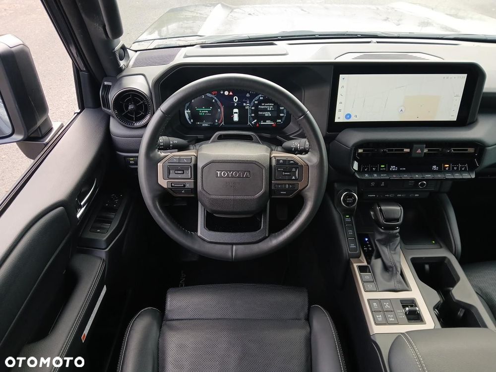 Toyota Land Cruiser LC 2.8 D-4D Executive - 21