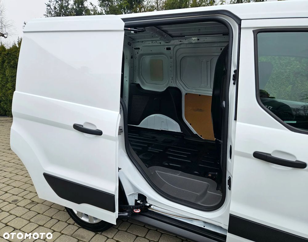 Ford Transit Connect - 20