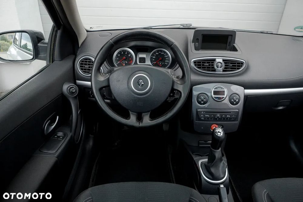 Renault Clio 1.2 16V TCE Night&Day - 31