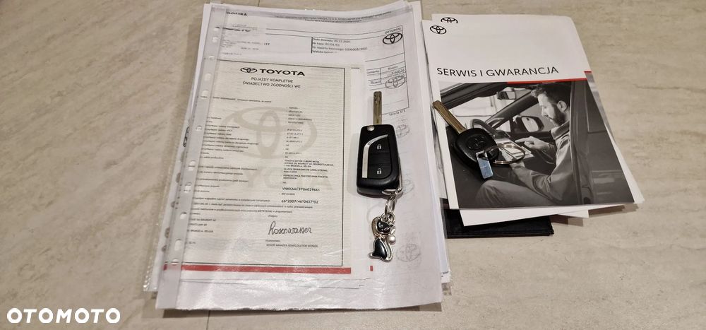 Toyota Yaris 1.5 Comfort CVT - 27