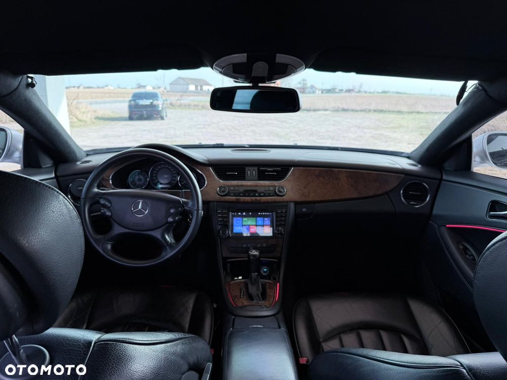 Mercedes-Benz CLS 350 - 12