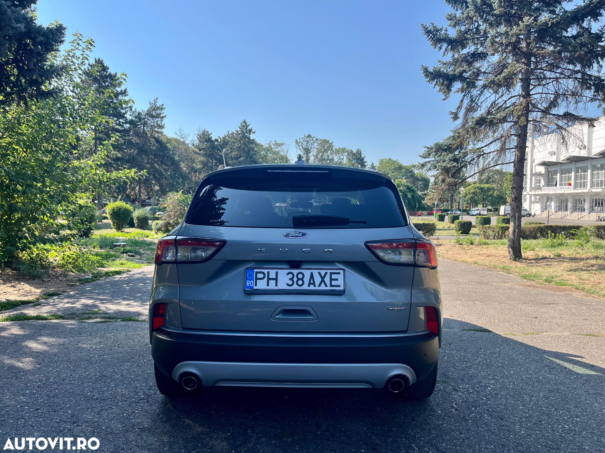 Ford Kuga 2.5 Duratec FHEV TITANIUM - 3