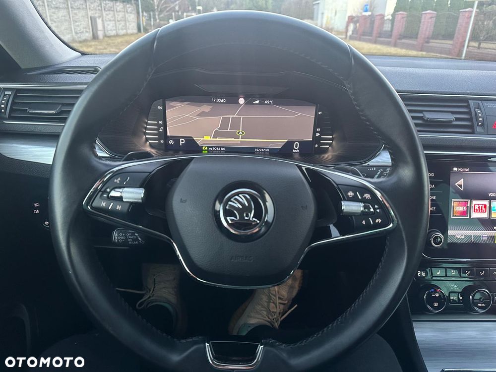 Skoda Superb 2.0 TDI Style DSG7 - 10