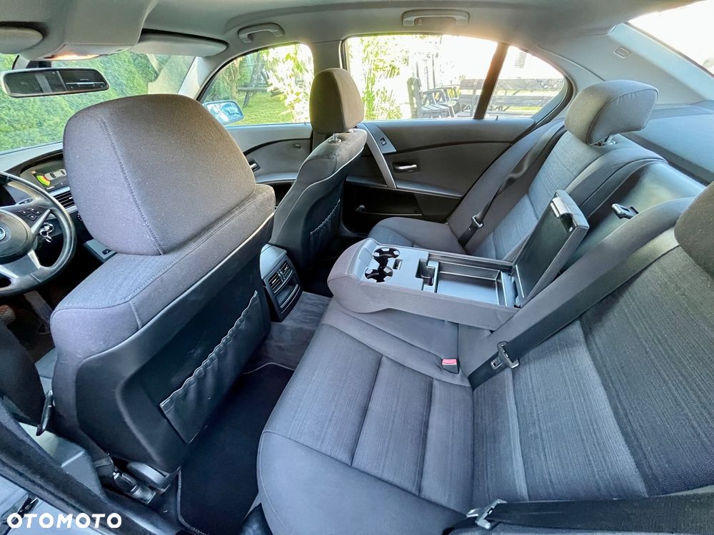 BMW Seria 5 - 12