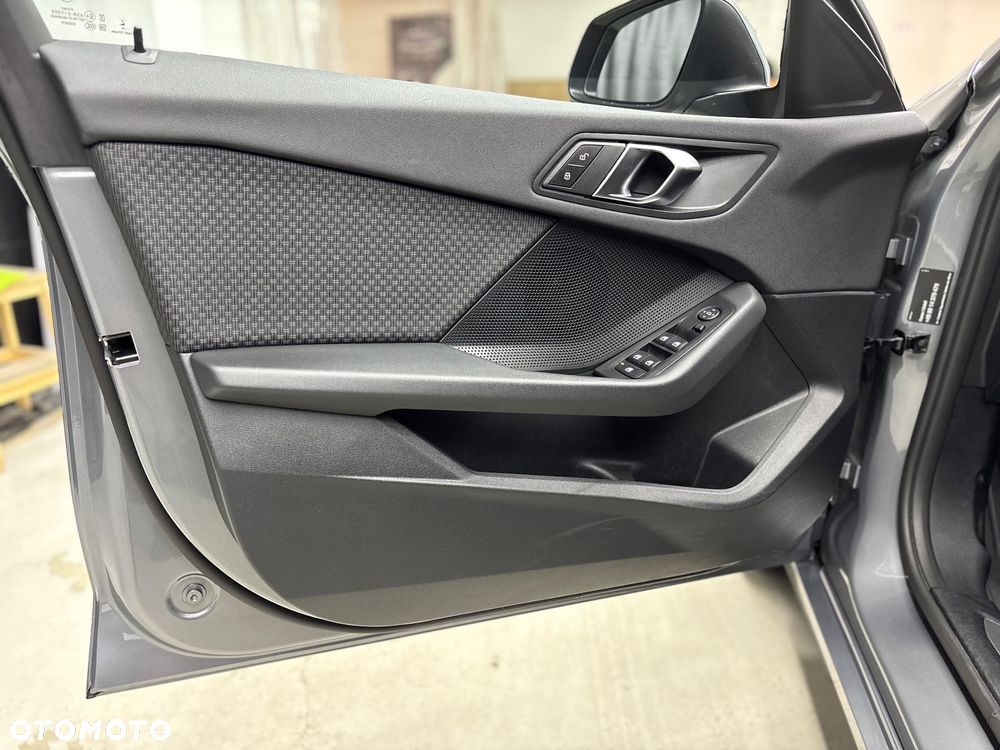 BMW Seria 1 118i Advantage - 20