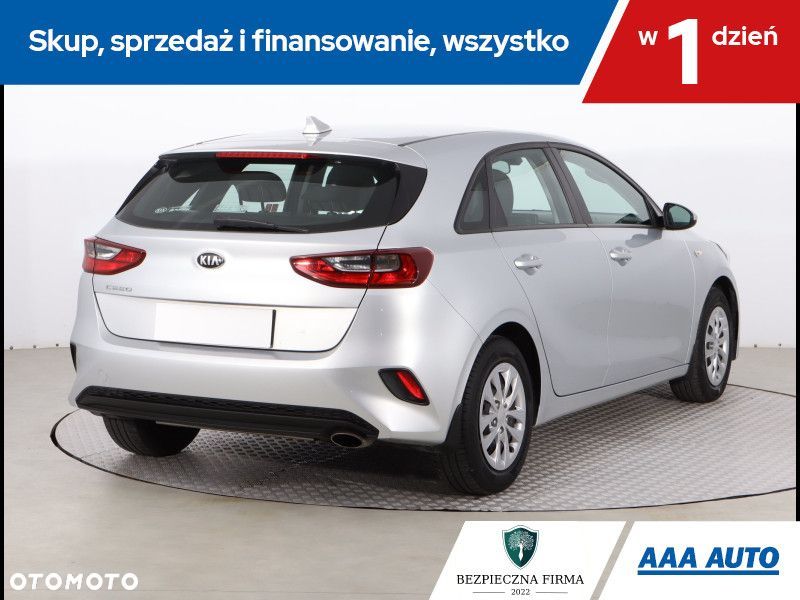 Kia Ceed - 6