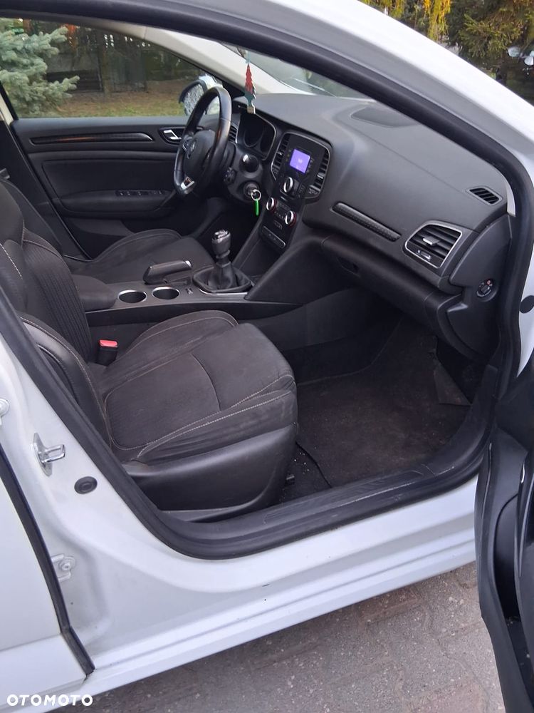 Renault Megane 1.6 dCi Energy Zen - 11