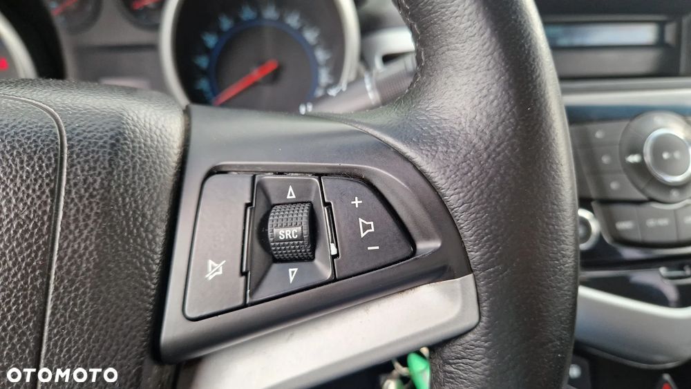 Chevrolet Cruze 1.8 LT+ - 14