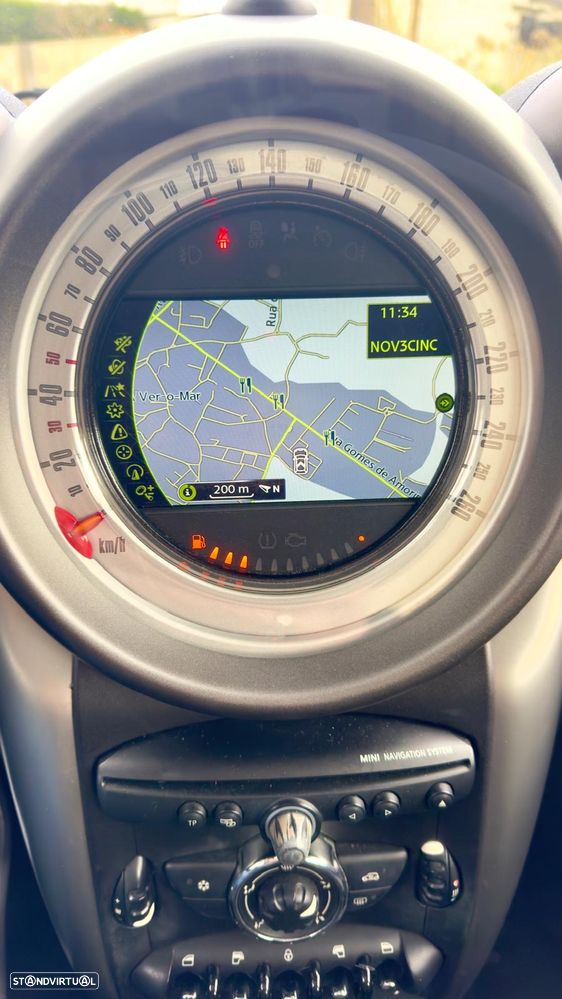 MINI Countryman Cooper D - 15