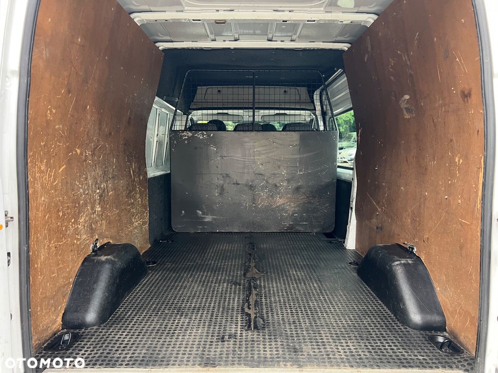 Ford Transit Furgon Brygadowy Doka 6 os. 4x4 AWD L3H2 2.4 TDCI 140KM MT6 - 28