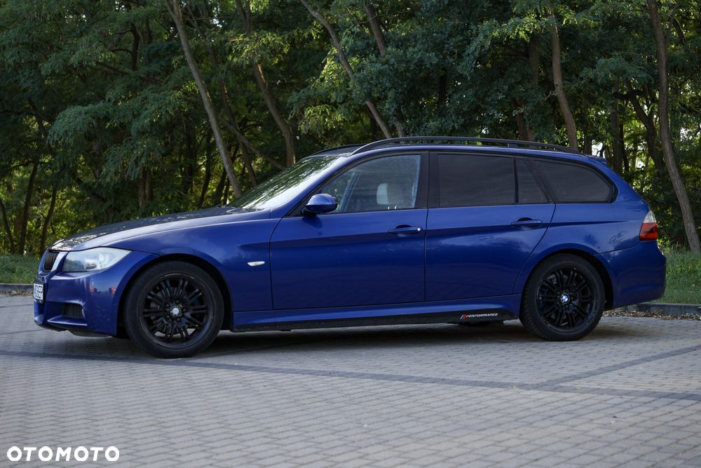 BMW Seria 3 318i - 9