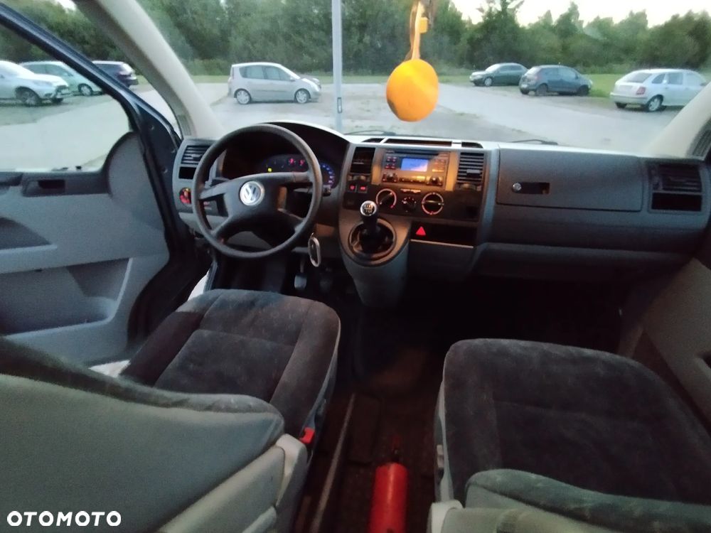 Volkswagen Transporter - 5