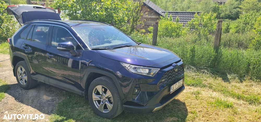 TOYOTA RAV4 2023 — imagine 3
