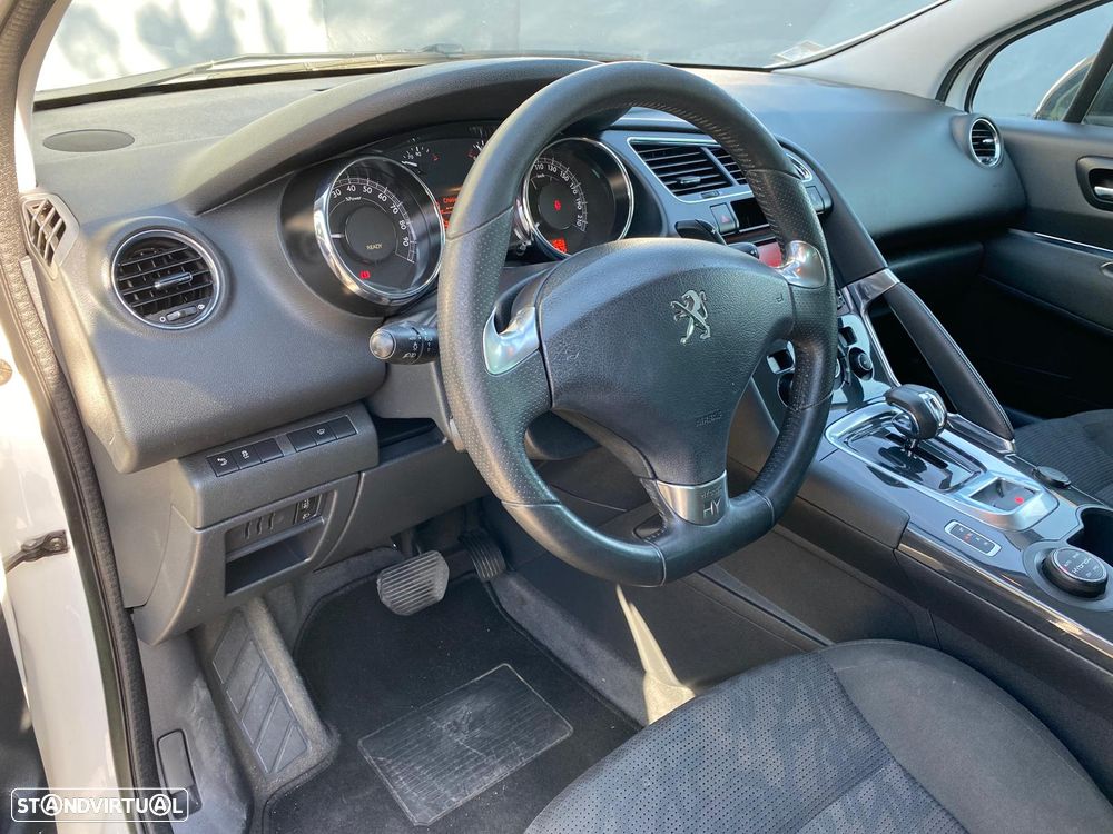 Peugeot 3008 2.0 HDi Hybrid4 - 14