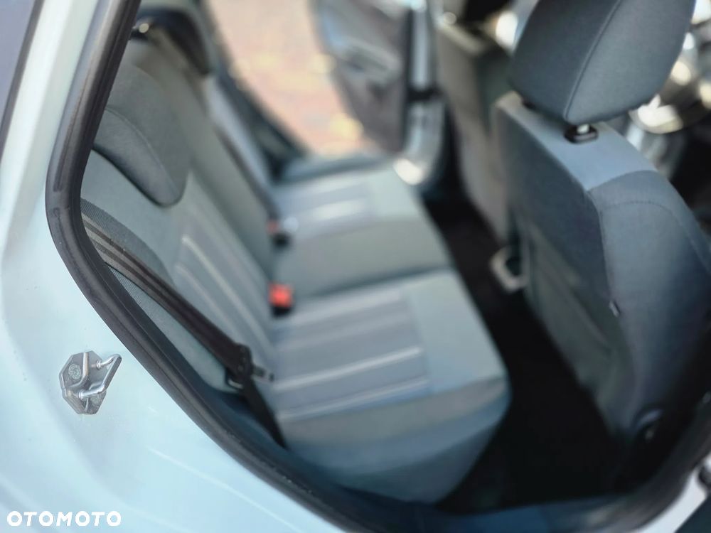 Ford Fiesta 1.25 Ambiente - 17