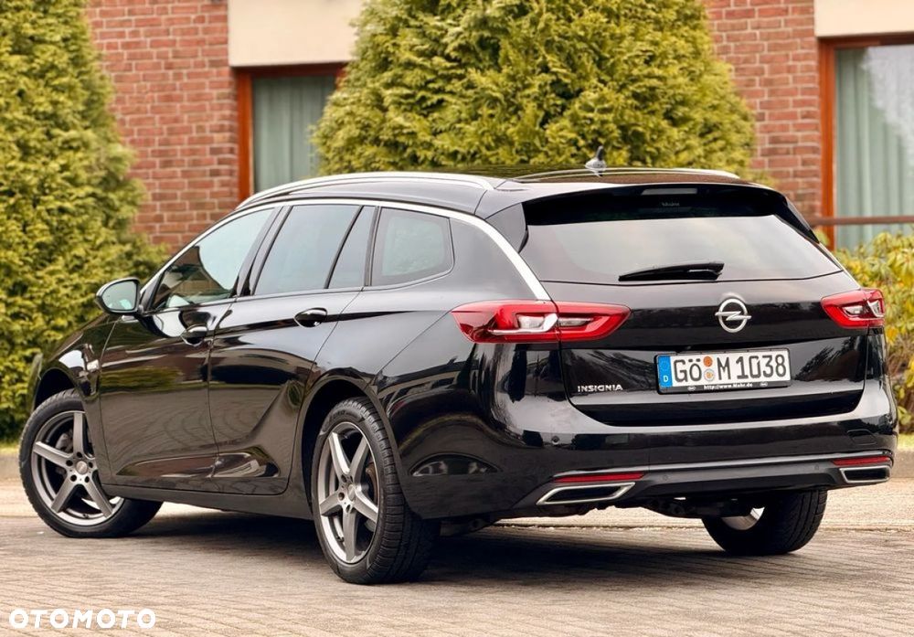 Opel Insignia 2.0 CDTI Business Elegance S&S - 11