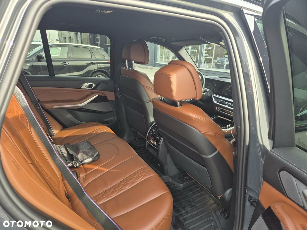 BMW X5 xDrive40i - 6