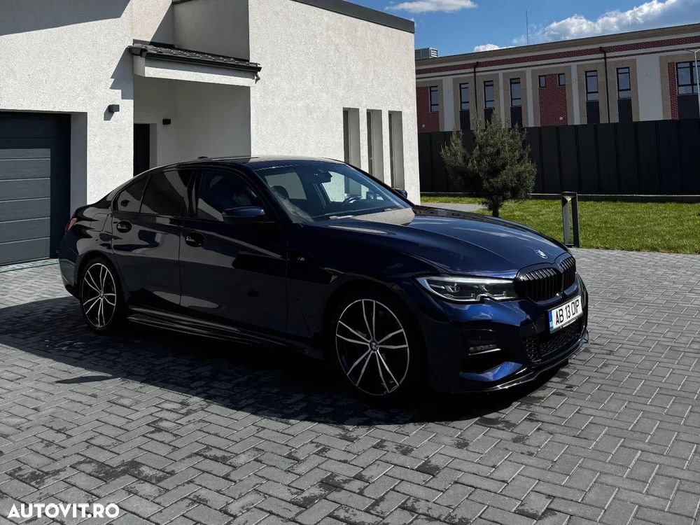 BMW Seria 3 330i xDrive Aut. M Sport - 1