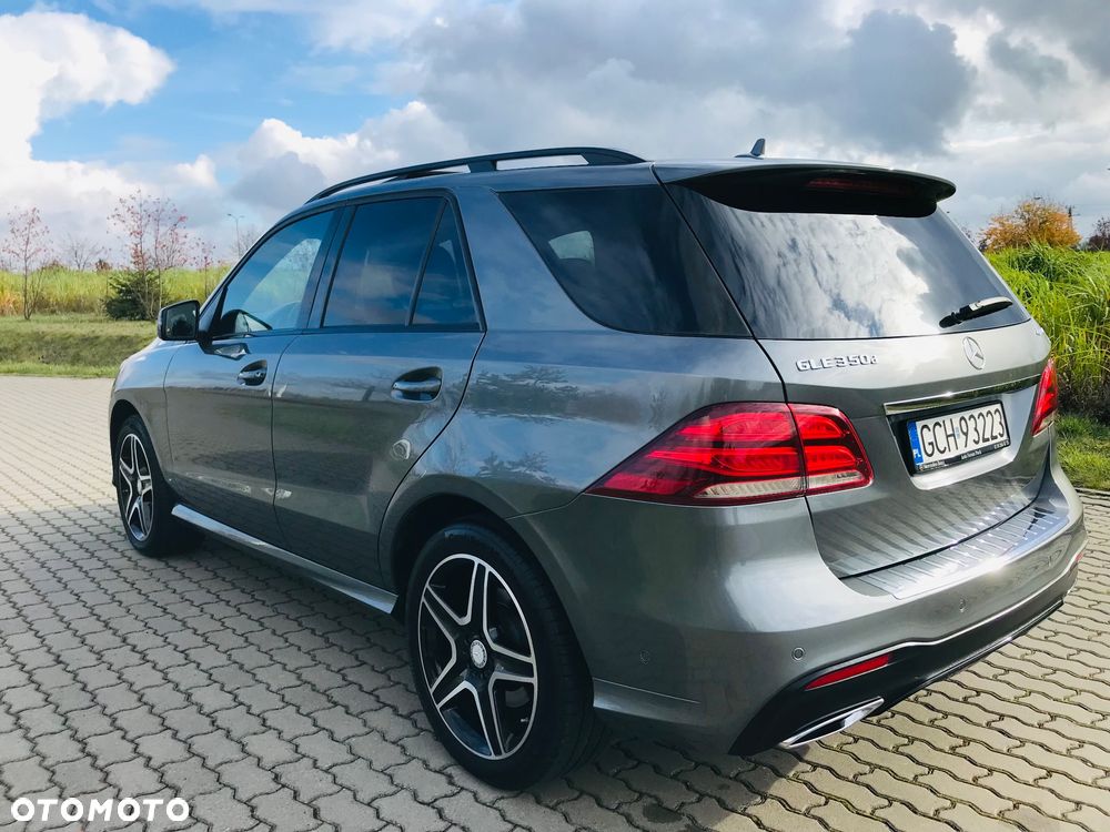 Mercedes-Benz GLE 350 d 4Matic 9G-TRONIC - 3