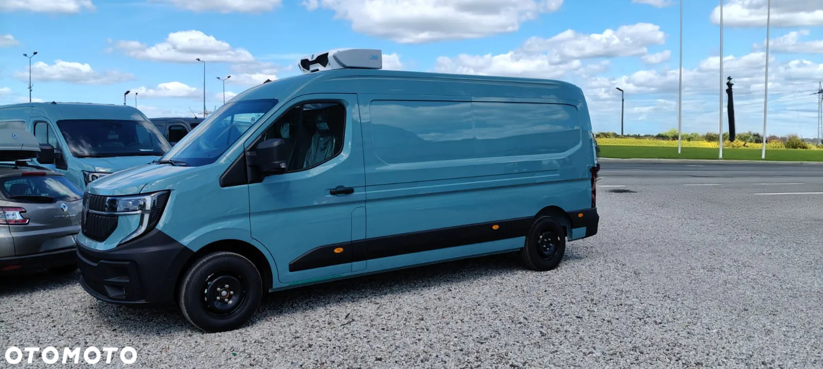 Renault Master L3H2 Izoterma z agregatem ZANOTTI Z 350 GH - 3