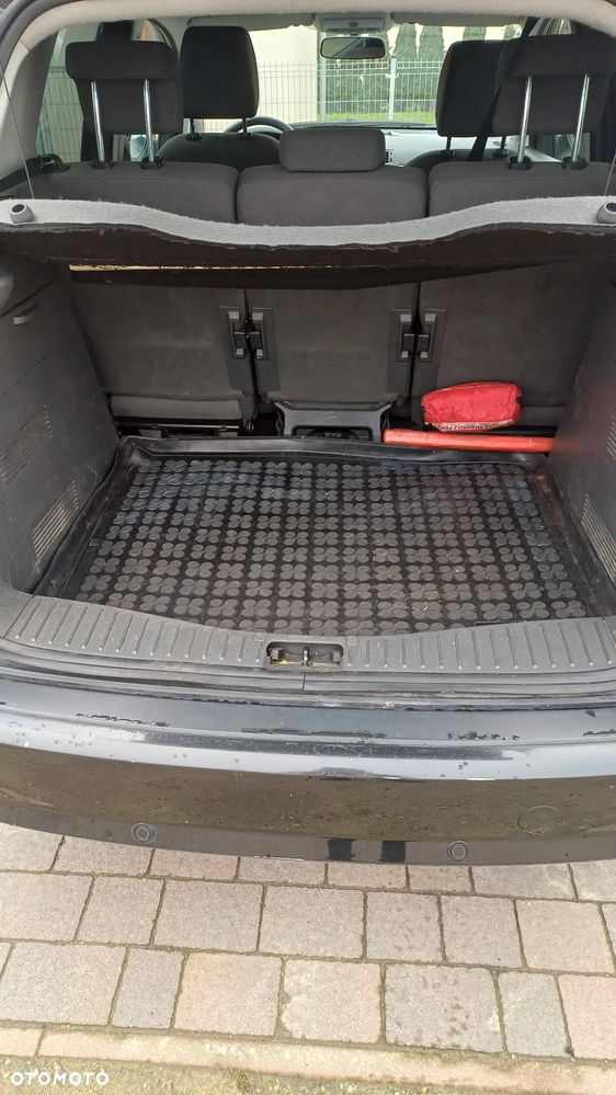 Ford Focus C-Max - 8