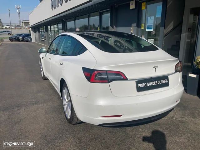 Tesla Model 3 Long Range Tração Traseira - 5