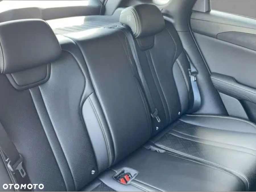 BYD Atto 2 DM-i Active - 8