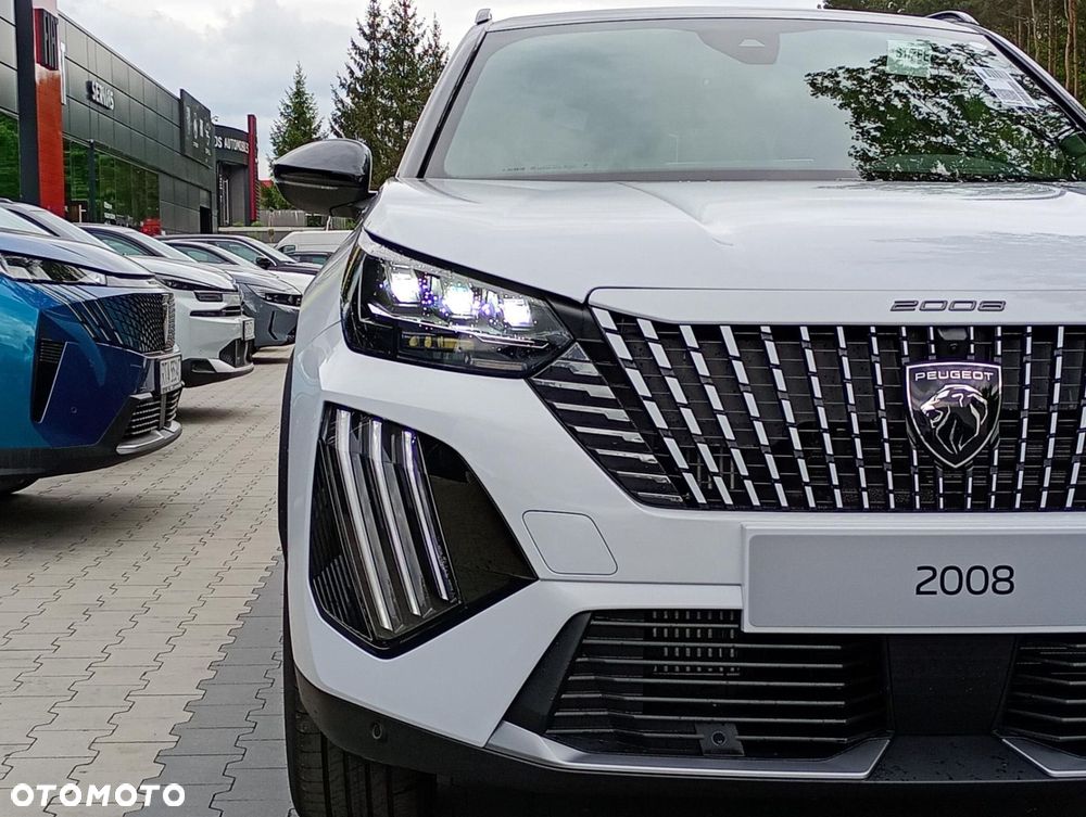 Peugeot 2008 - 7
