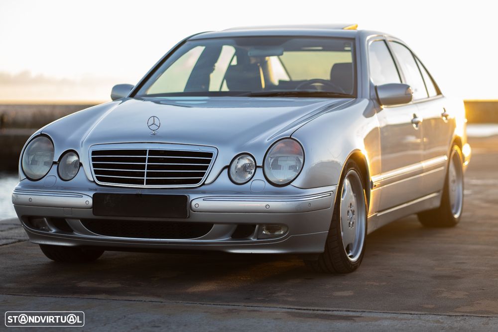 Mercedes-Benz E 320 - 3