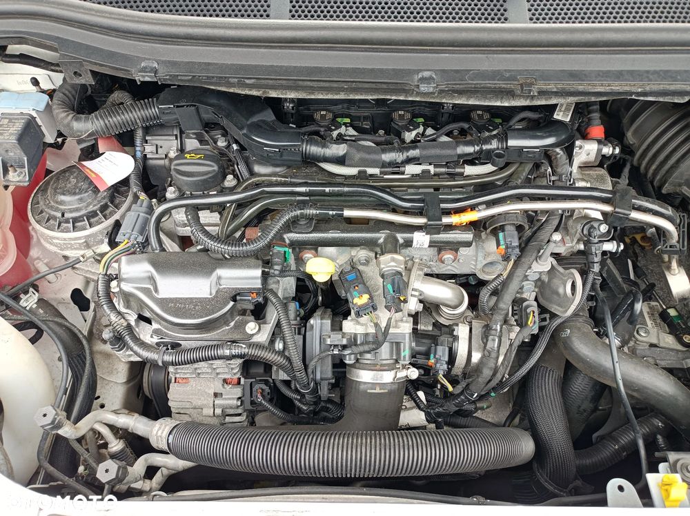Ford S-Max 2.0 TDCi Titanium PowerShift - 22