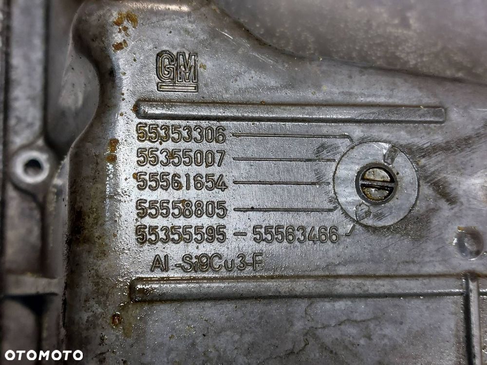 MISA MISKA OLEJOWA OPEL ASTRA J 1.6 T 55563466 - 2