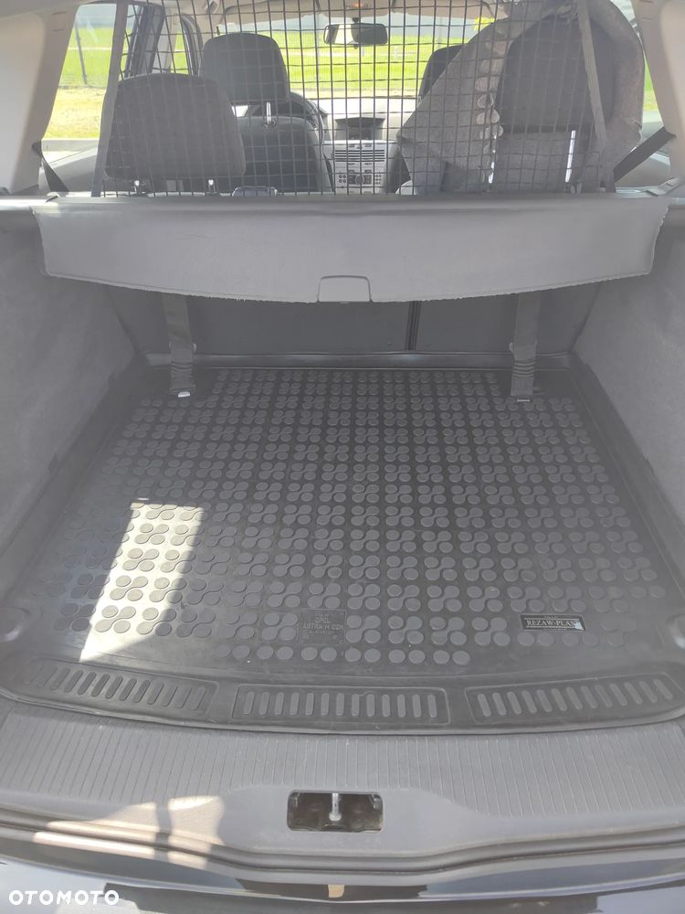Opel Astra 1.6 - 18