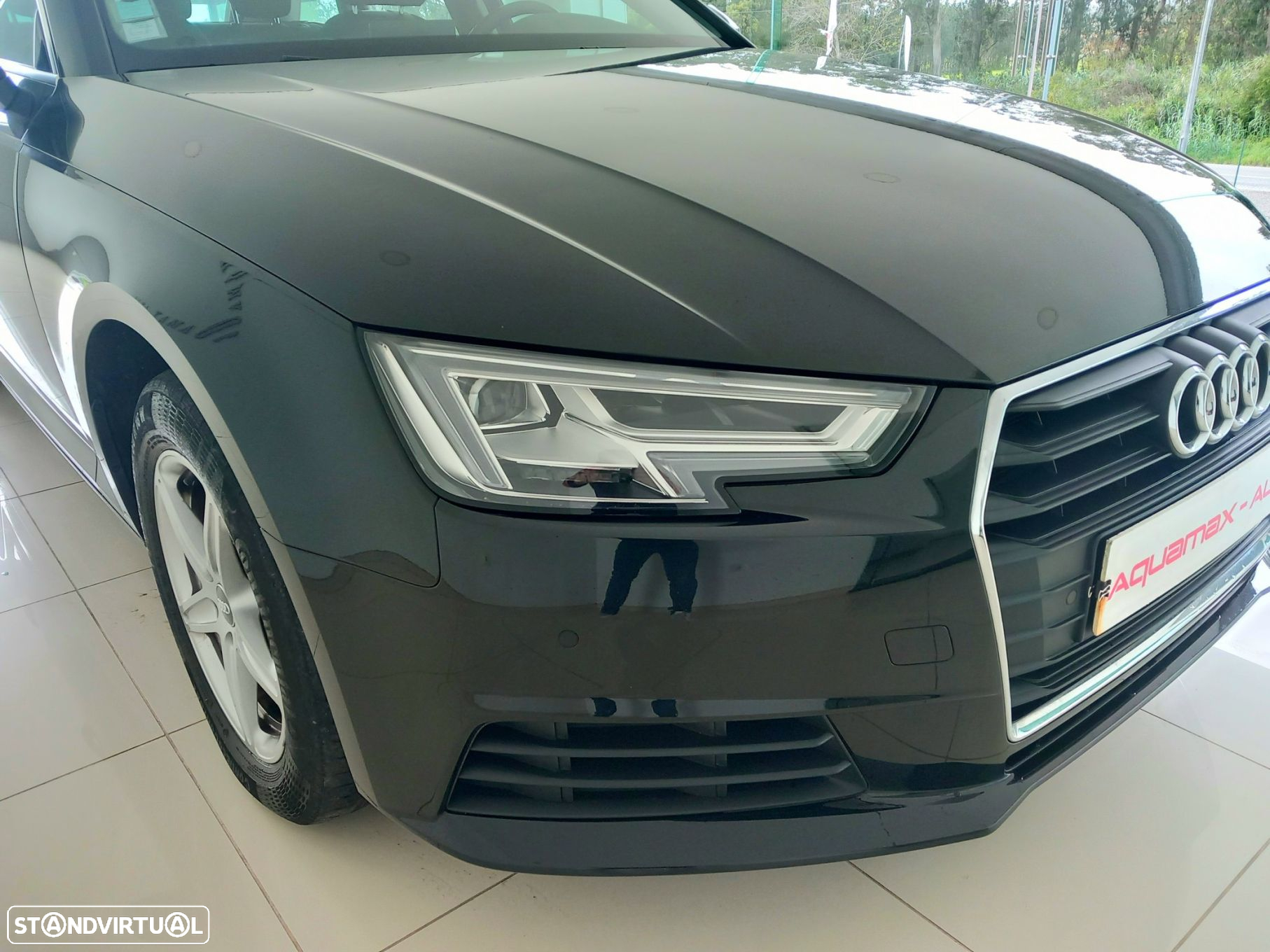 Audi A4 Avant 35 TDI Design S tronic - 36