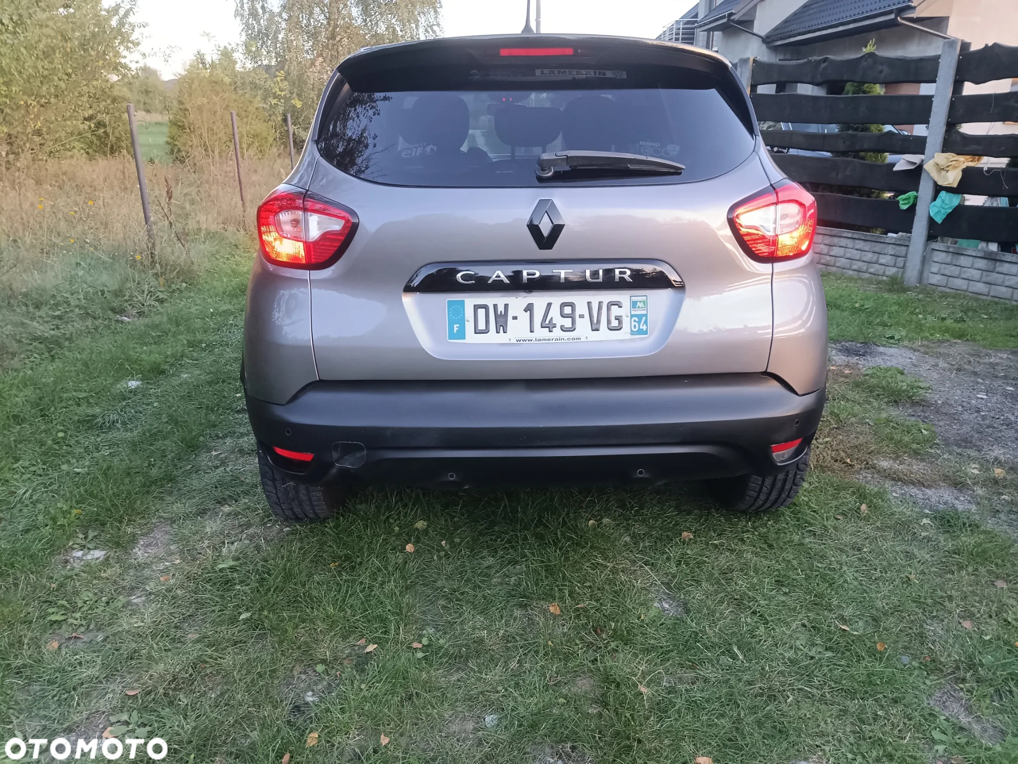 Renault Captur 0.9 Energy TCe Limited - 4