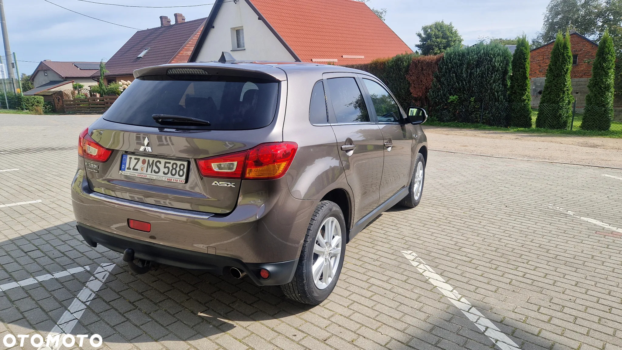 Mitsubishi ASX - 12