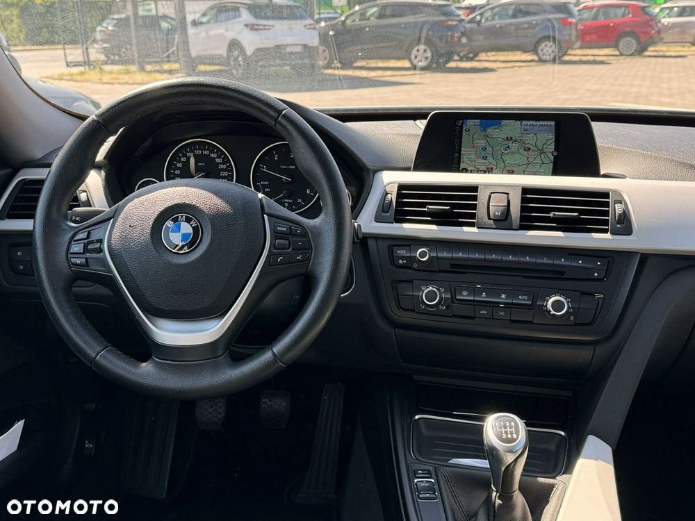 BMW 3GT 320d xDrive - 28