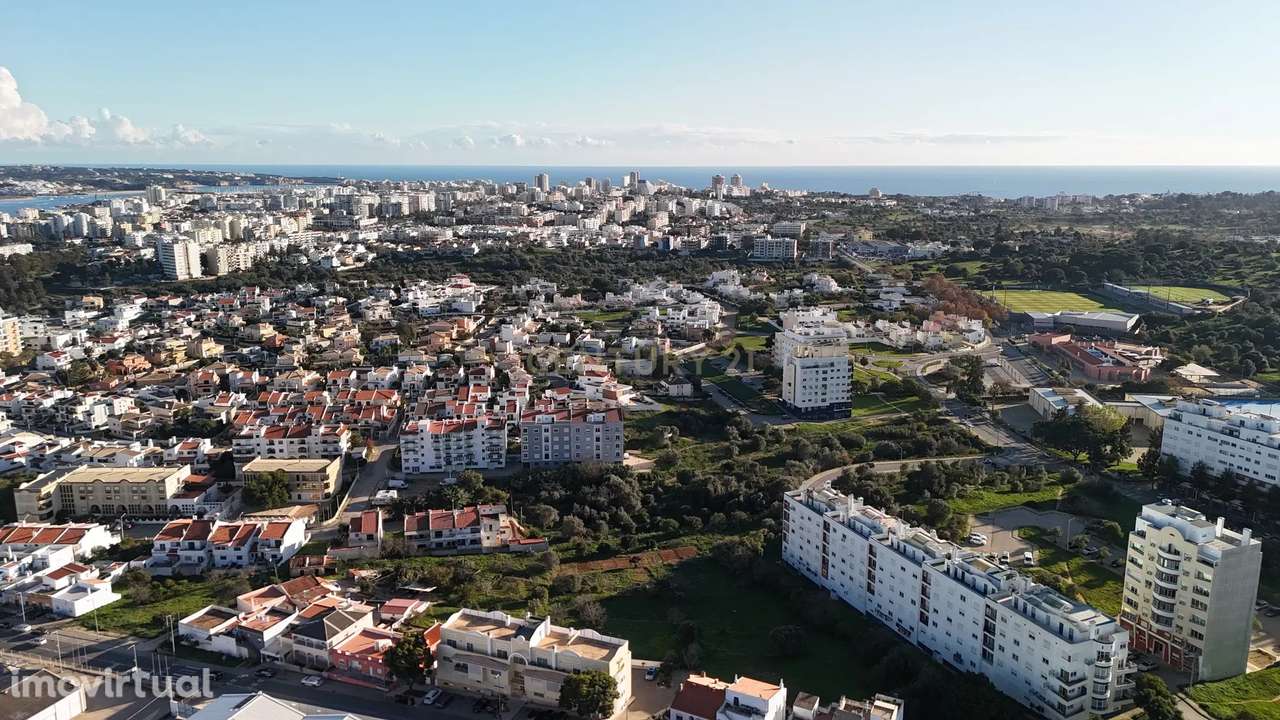 Moradia com 3400m de terreno em Portimão. - Grande imagem: 5/16