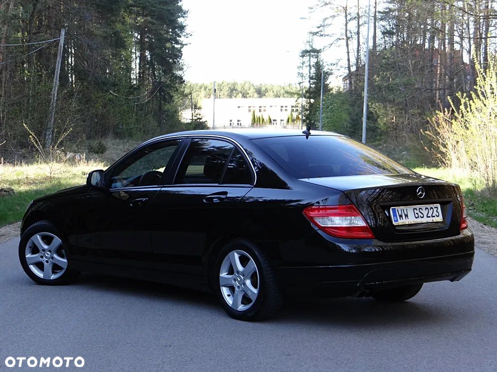 Mercedes-Benz Klasa C 180 Kompressor Automatik - 18