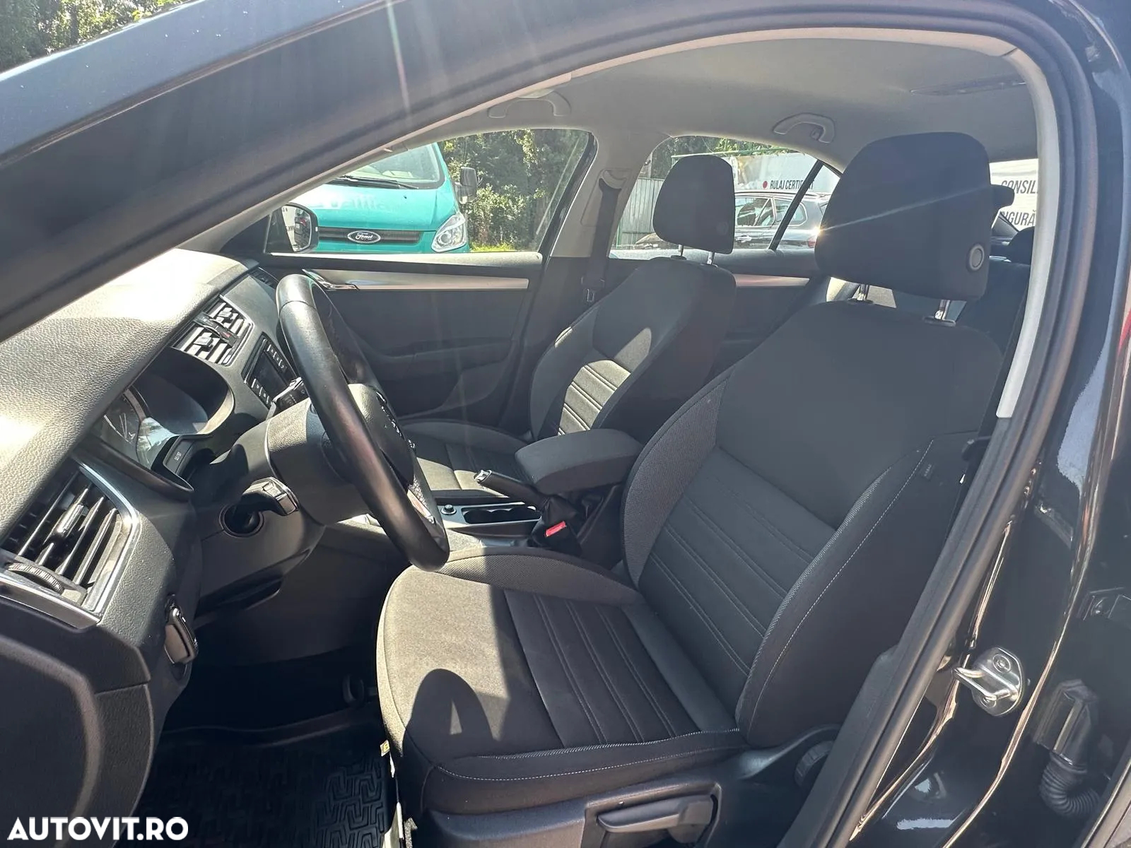 Skoda Octavia 1.6 TDI Ambition - 9