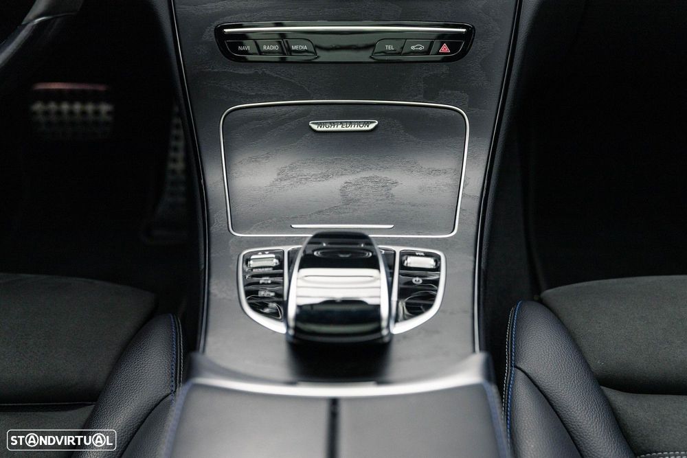 Mercedes-Benz C 300 e T 9G-TRONIC Night Edition - 38