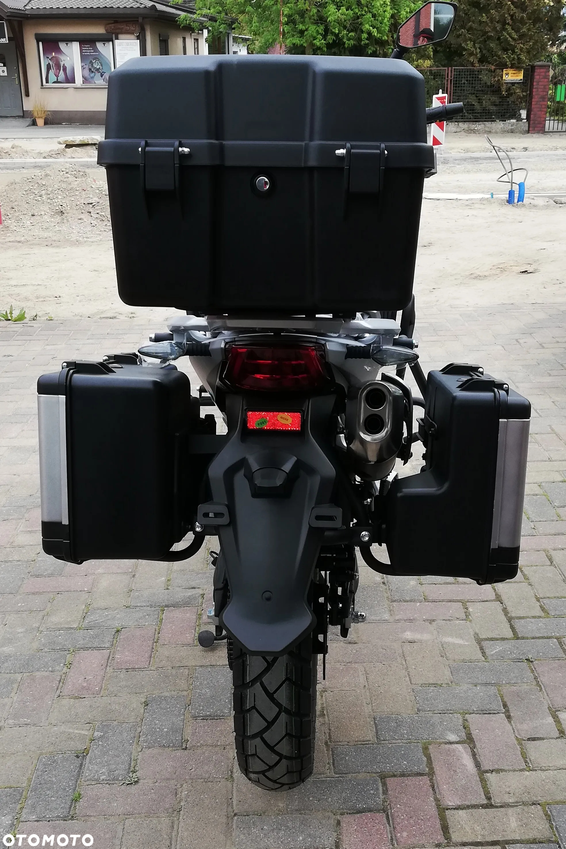 Junak RX One - 3