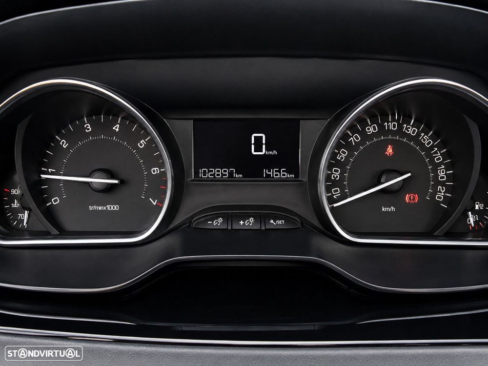 Peugeot 208 1.2 PureTech Active - 17