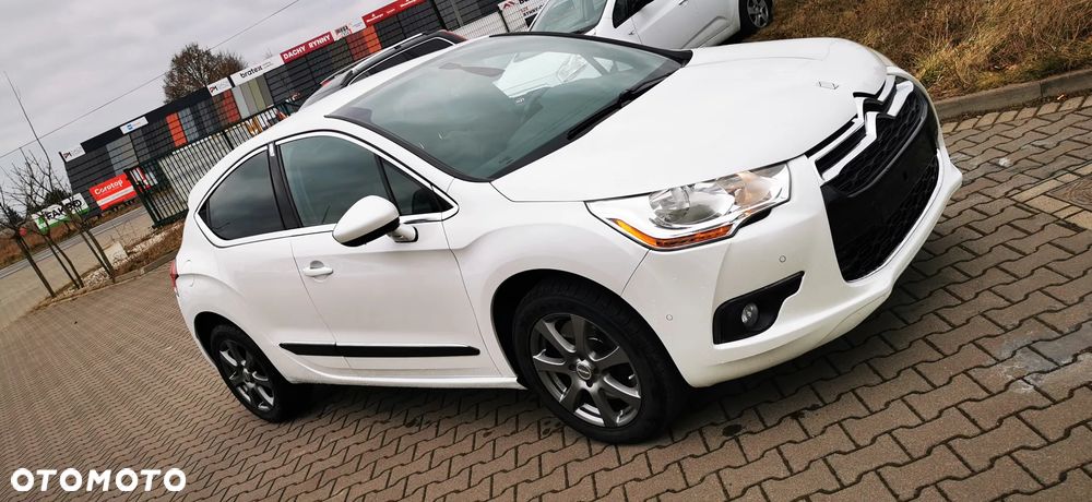 Citroën DS4 2.0 HDi SportChic - 12