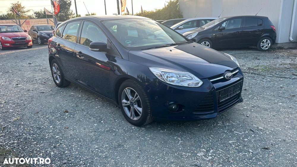 Ford Focus - 12