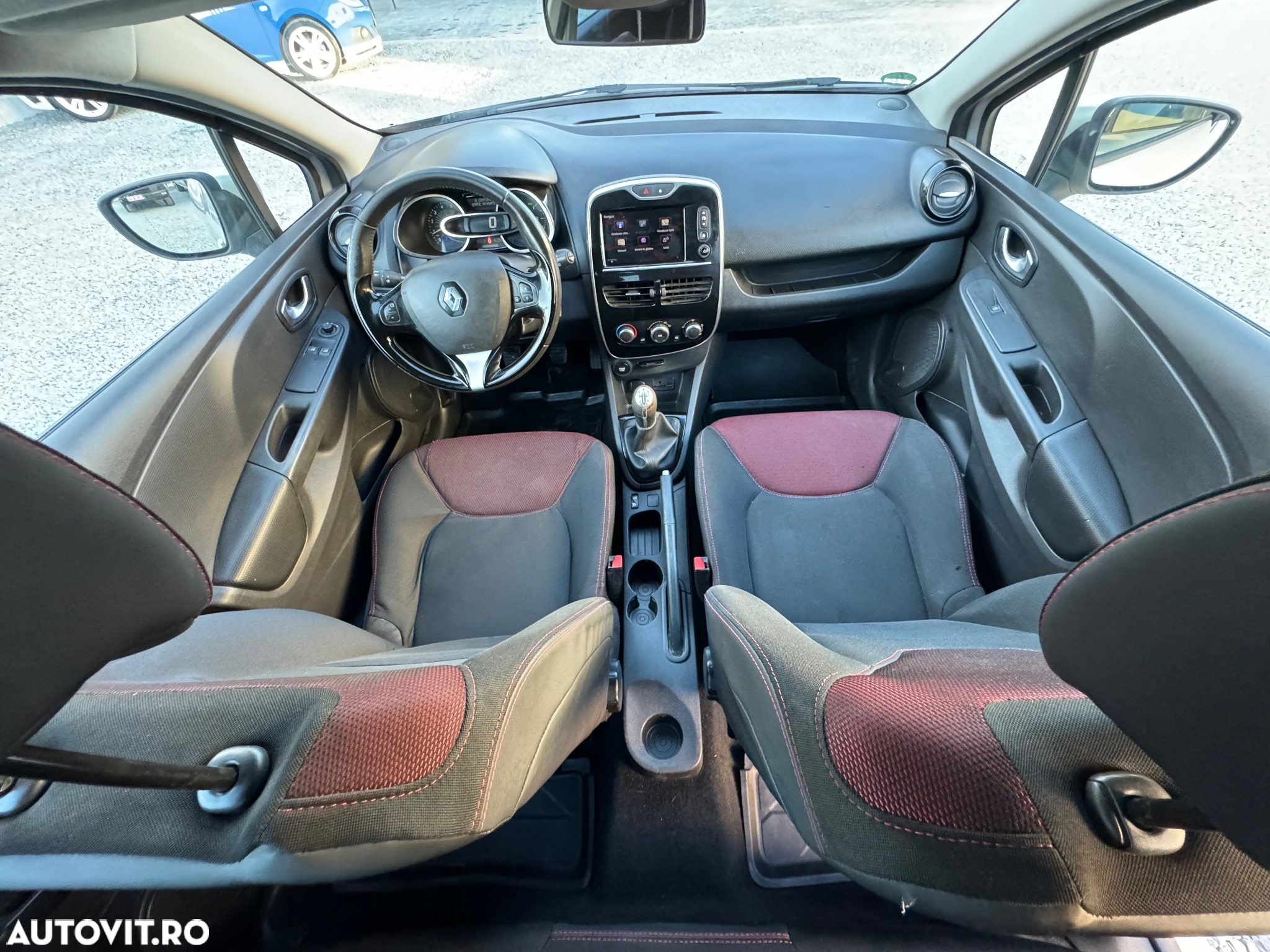 Renault Clio (Energy) dCi 90 Bose Edition - 6