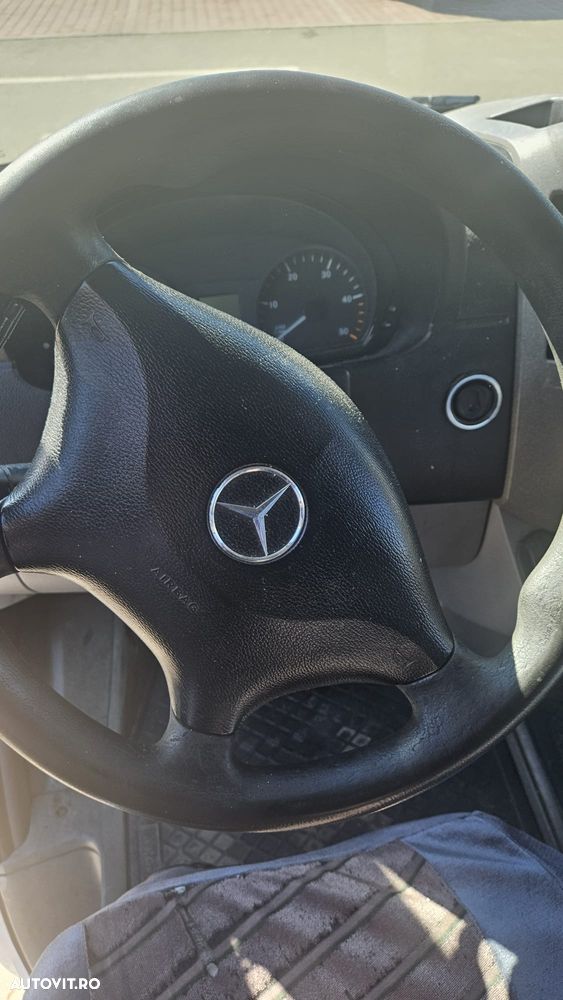 Mercedes-Benz SPRINTER - 11