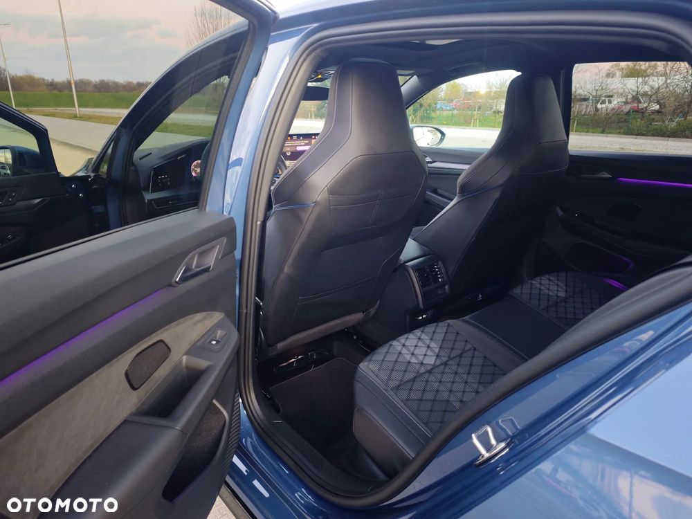 Volkswagen Golf 1.5 TSI R-Line - 11