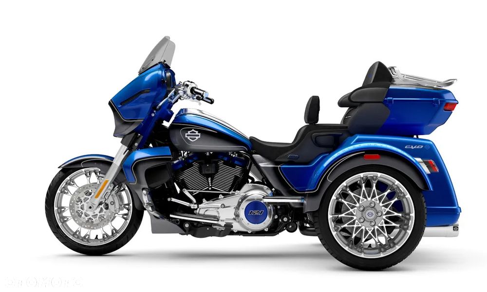Harley-Davidson Street Glide Trike - 4