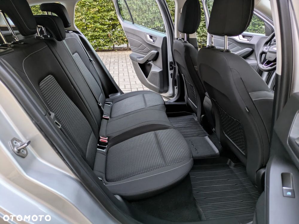 Ford Focus 1.5 EcoBlue Start-Stopp-System COOL&CONNECT DESIGN - 22